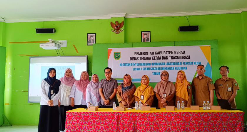Penyuluhan dan Bimbingan Jabatan bagi Pencari Kerja Siswa-Siswi SMK Negeri 1 Berau Tahun 2024