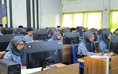 Pelaksanaan Gladi Bersih ANBK di SMK Negeri 1 Berau